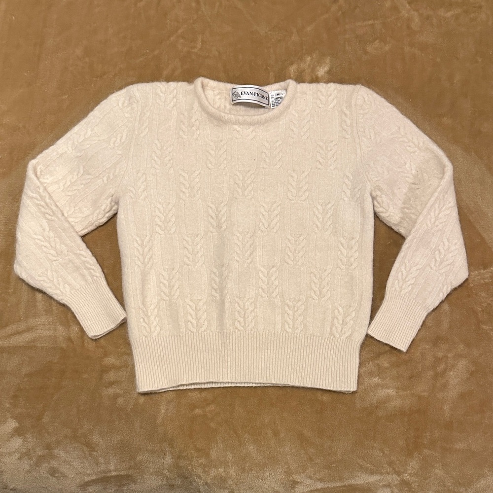 Evan Picone Cream Cable Knit Sweater